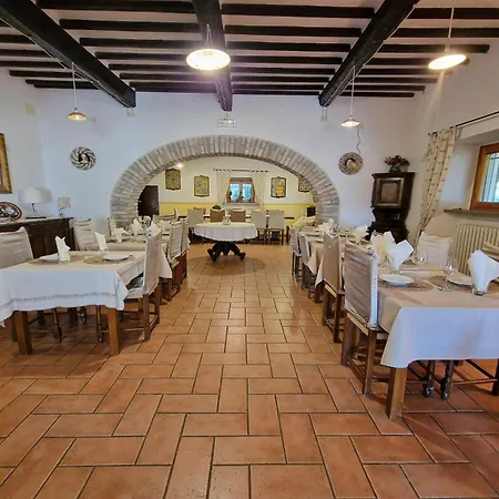 Vila Burga By Mmega